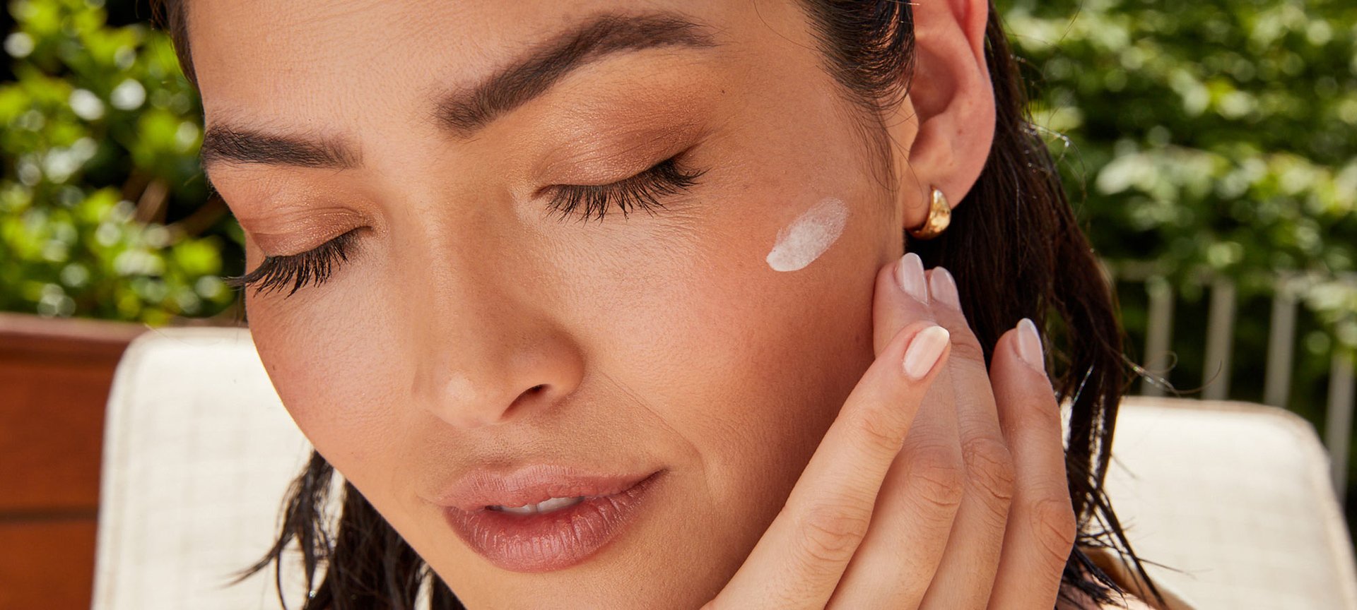 Why Some Sunscreens Cause Breakouts CMS Bmag