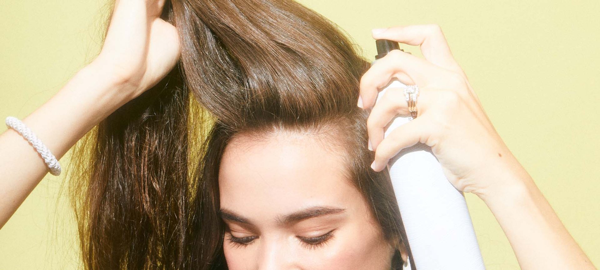How to Use Hairspray Like a Pro - L'Oréal Paris