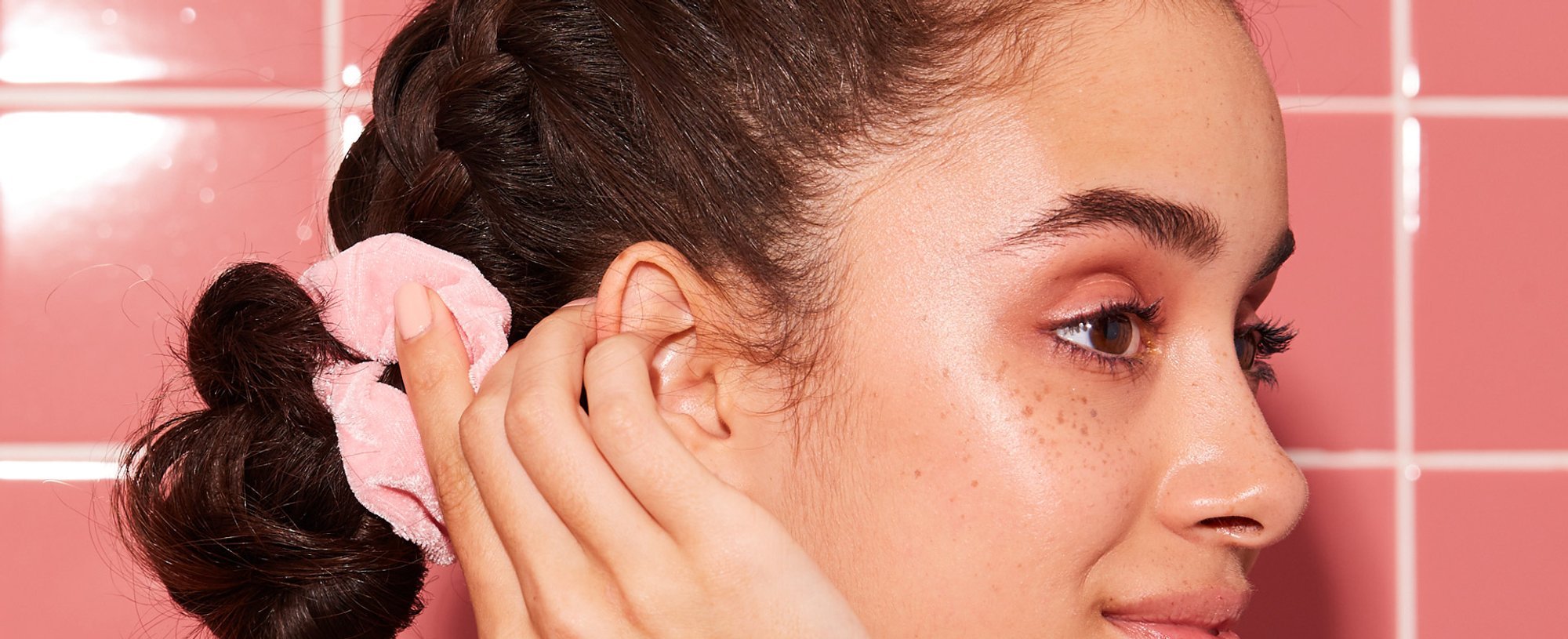 Easy No Bobby Pin Hairstyles Hero Bmag
