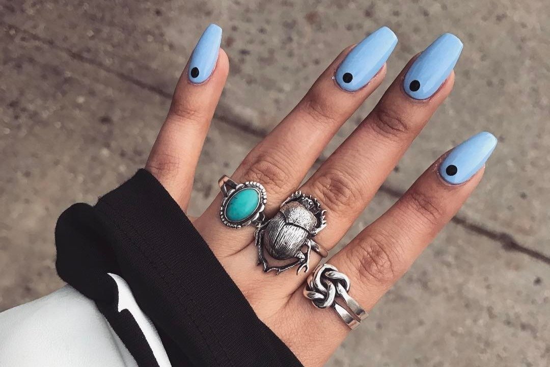 5 cool nail art designs that 'blue' us away