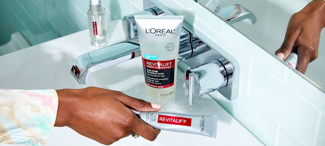 Review L'Oréal Paris RevitaLift Derm Intensives Vitamin C Serum