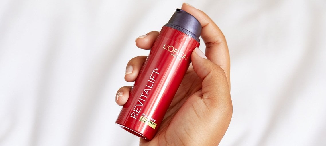 Day Cream vs. Night Moisturizer What's The Difference? L’Oréal Paris