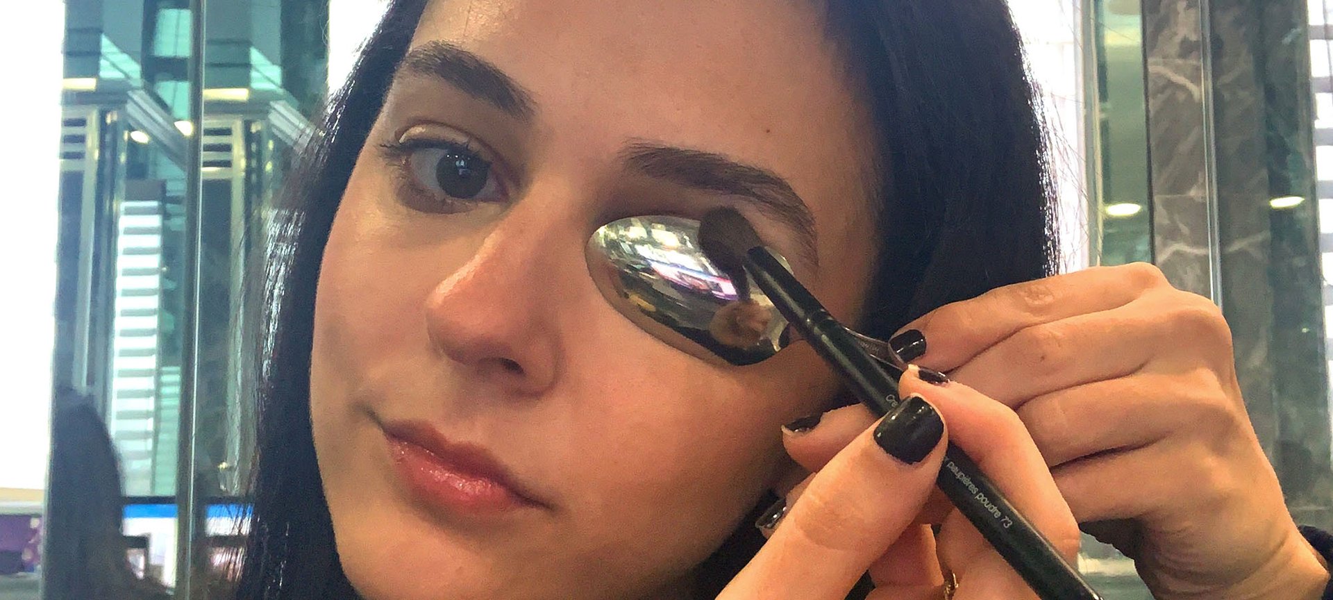 Spoon Makeup Hacks