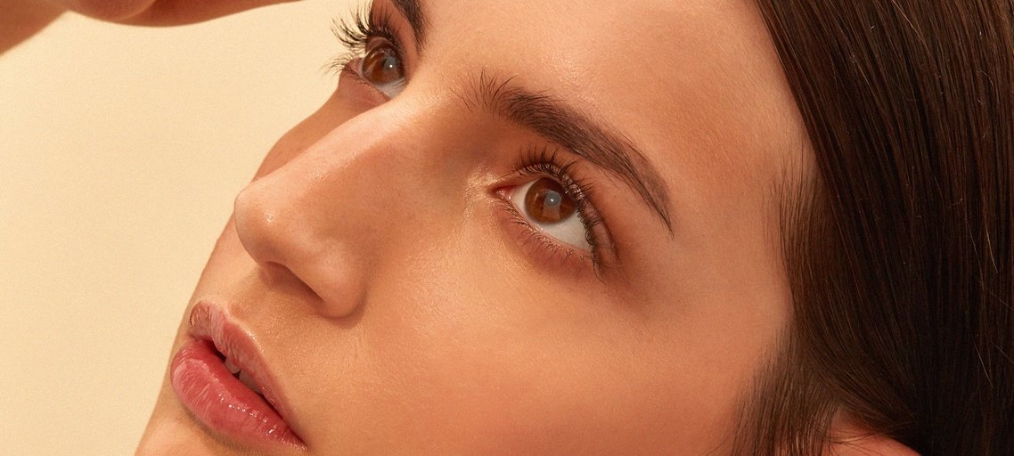 How To Do Sweat Proof Makeup