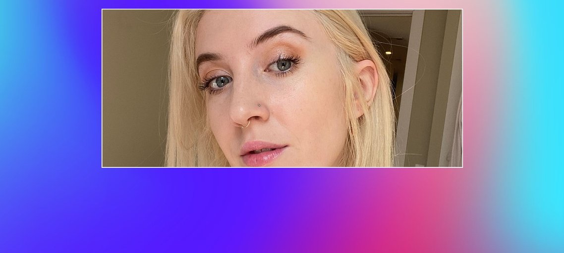 Age Perfect Tinted Balm Editor Review Slide 3