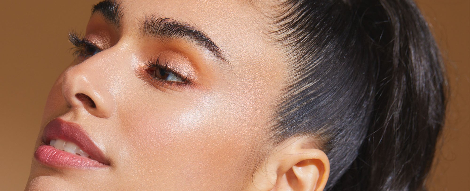 Hydrating Serum Glowy Makeup Hack
