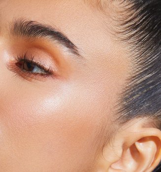 Hydrating Serum Glowy Makeup Hack
