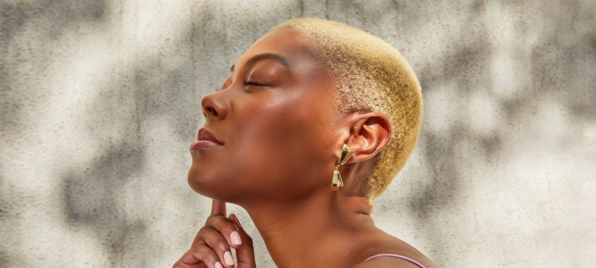 2023 Hottest Trend: The Bleached Buzz Cut - L’Oréal Paris