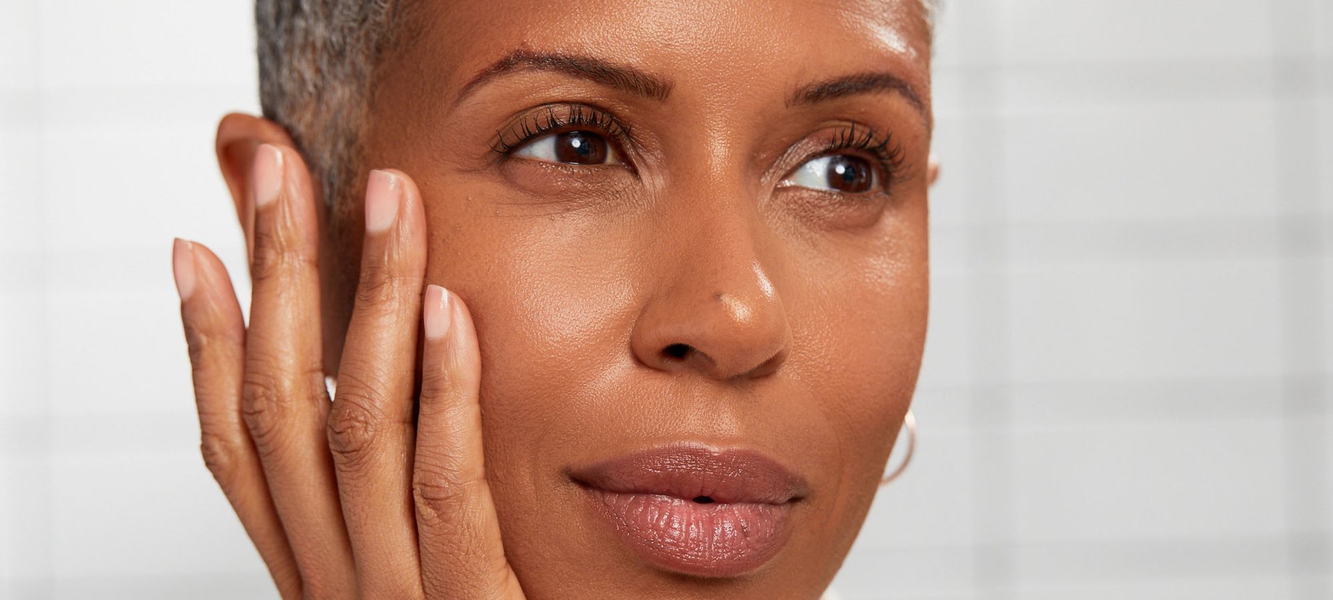 How to Get Rid of Crow’s Feet Wrinkles - L’Oréal Paris