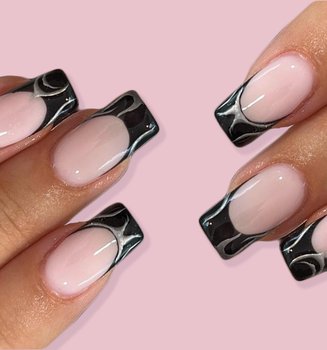 Black French Tip Nails