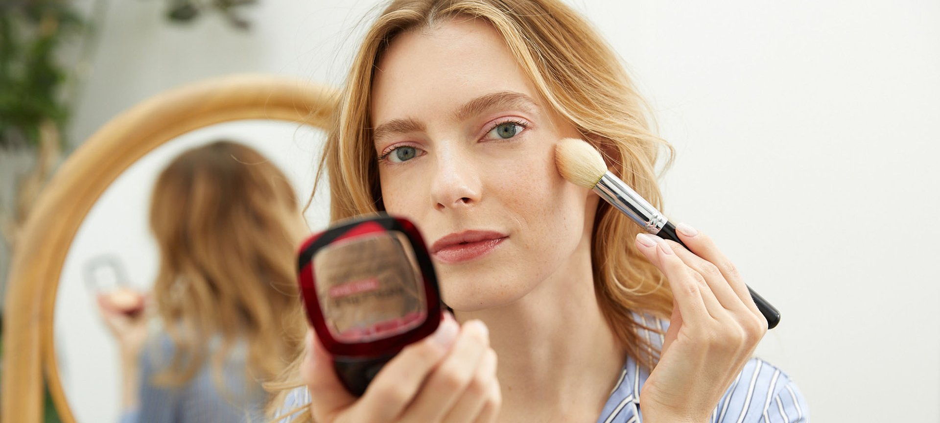 How to Create A Matte Makeup Look - L'Oréal Paris