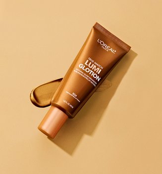 A Still Image Of The LOreal Paris Lumi Glow Highlighter Bronzer