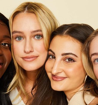 A Group Of People With Different Fitzpatrick Skin Types