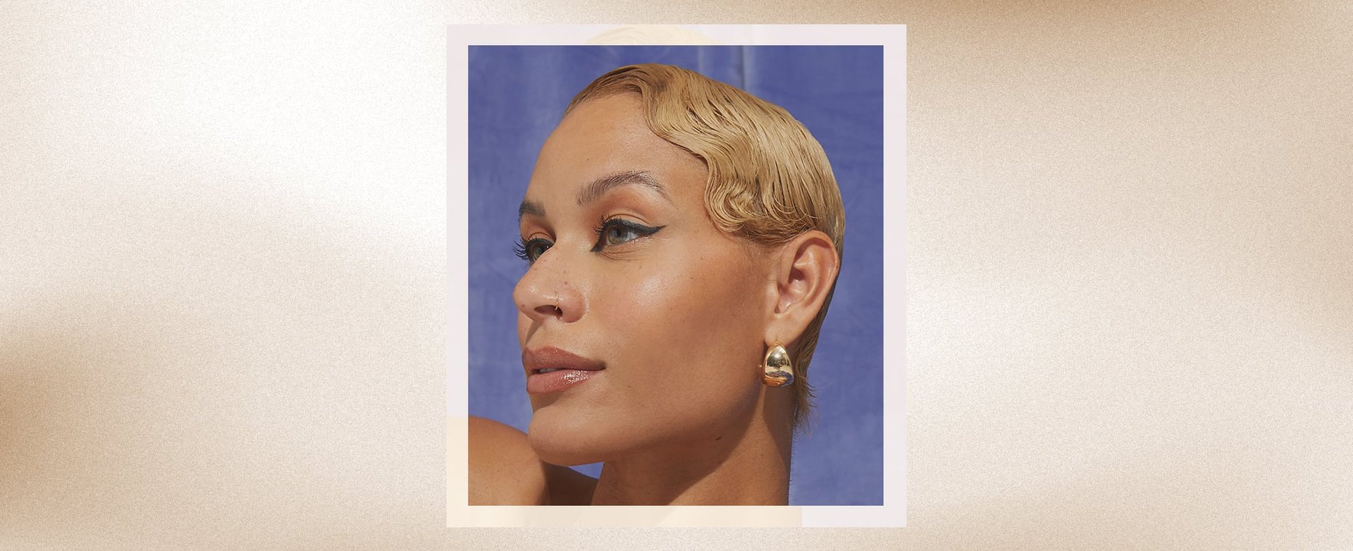 Banner Short Wavy Haircuts Desktop2