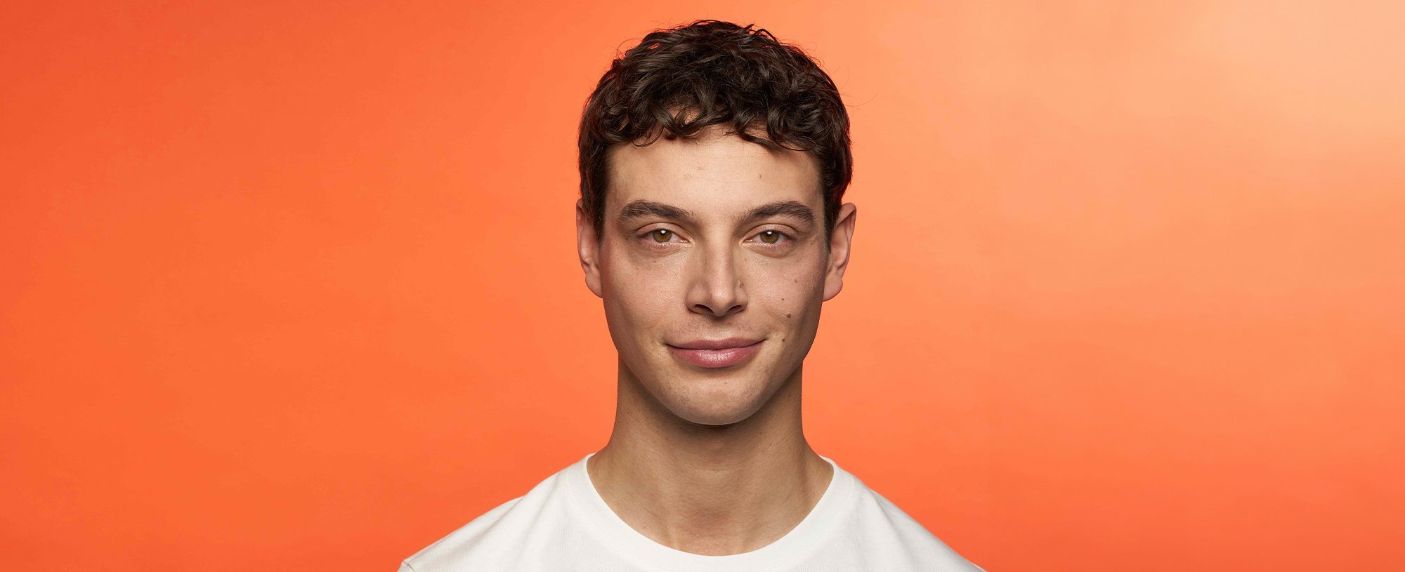 Banner Curly Men Hair Perman Desktop