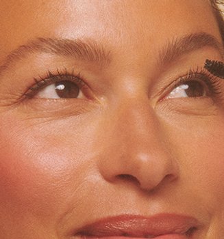 Banner Acne Between Eyebrows Mobile