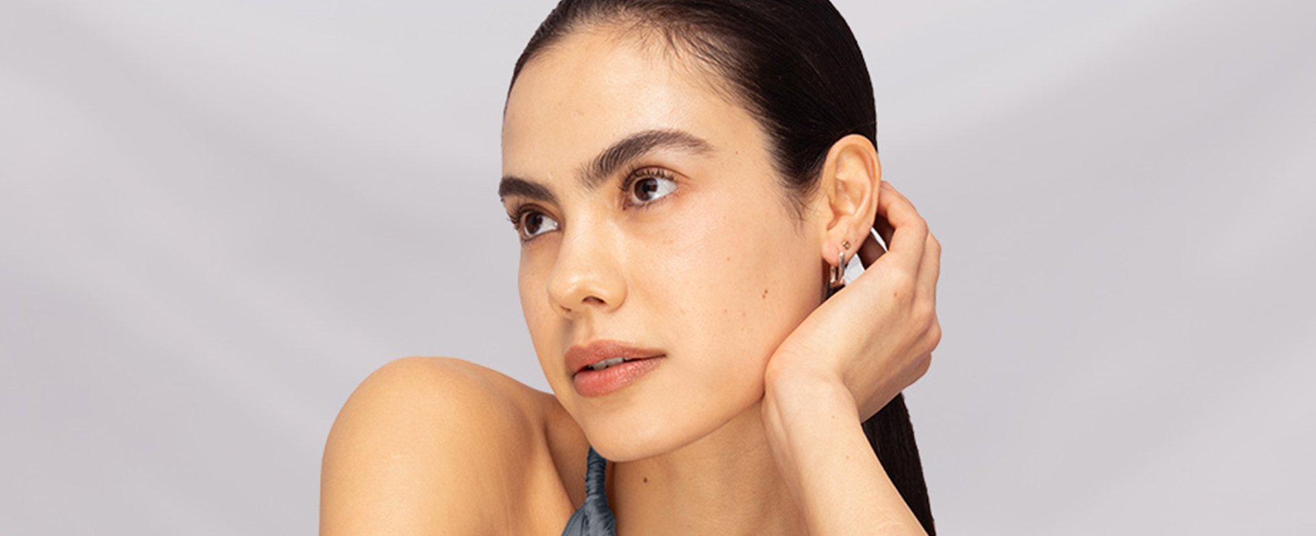 Banner Hydrated Skin Desktop