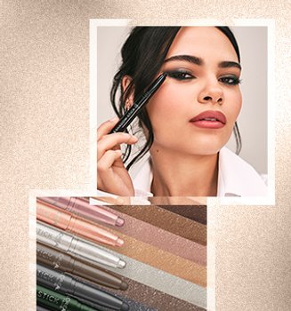 Banner Subtle Grunge Makeup