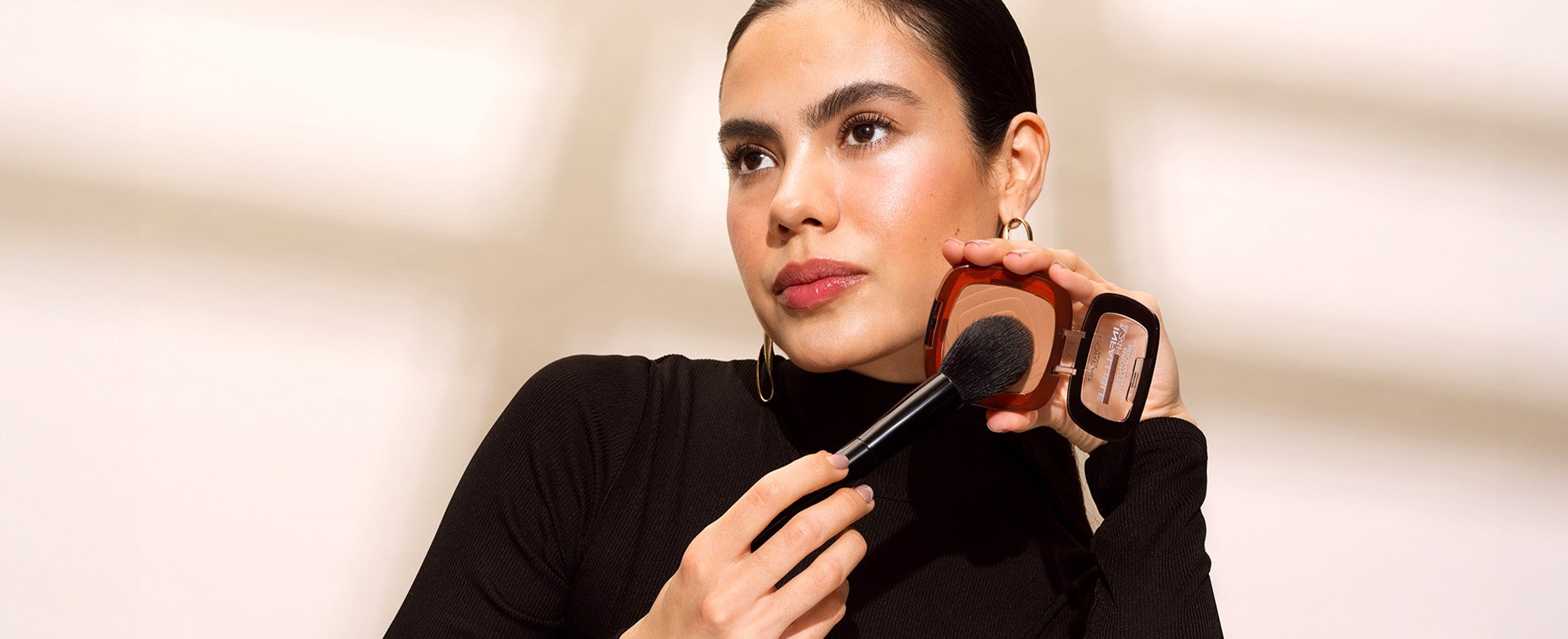 Banner-3-ways-to-get-bronzed-glowing-skin-Desktop