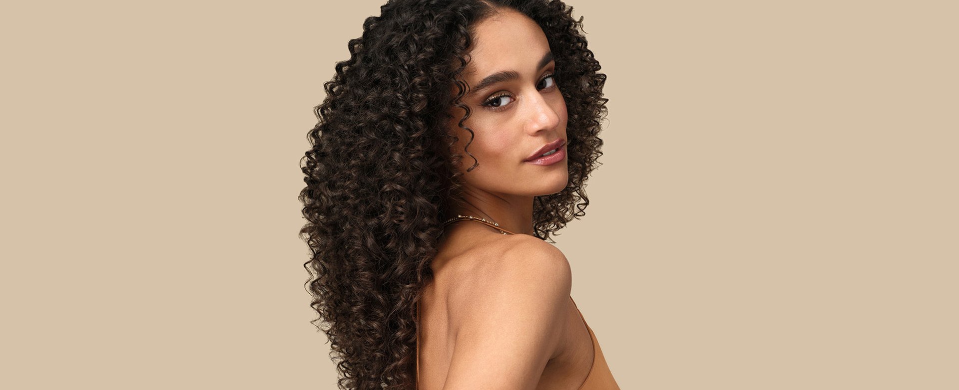 Banner-how-to-maintain-brunette-hair-Desktop