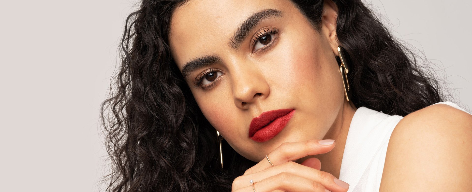 Banner How To Apply Makeup Desktop