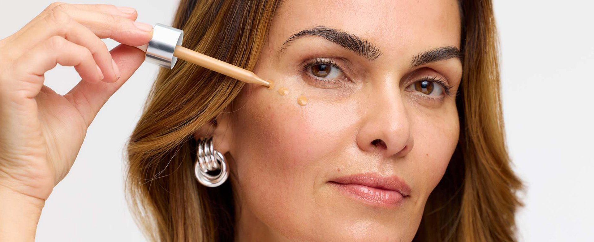 Banner Foundation For Dry Skin Desktop