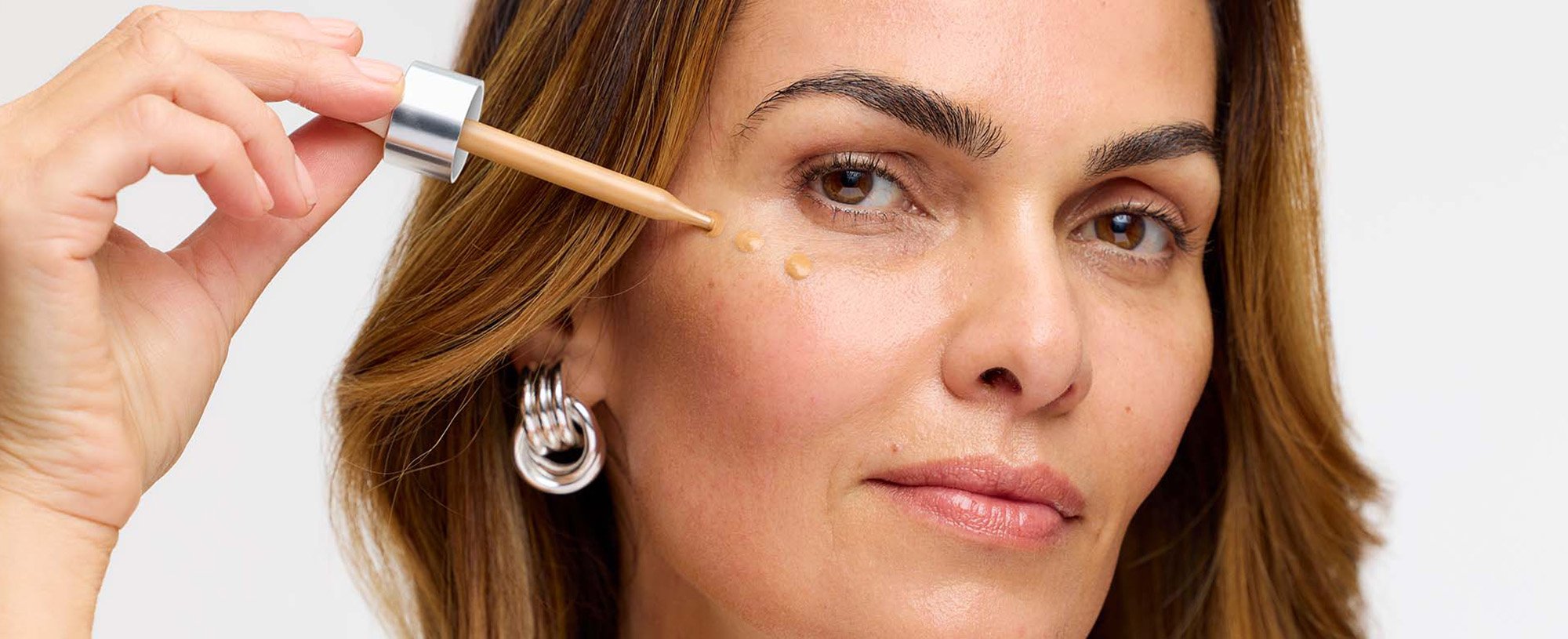 Banner Foundation For Dry Skin Desktop