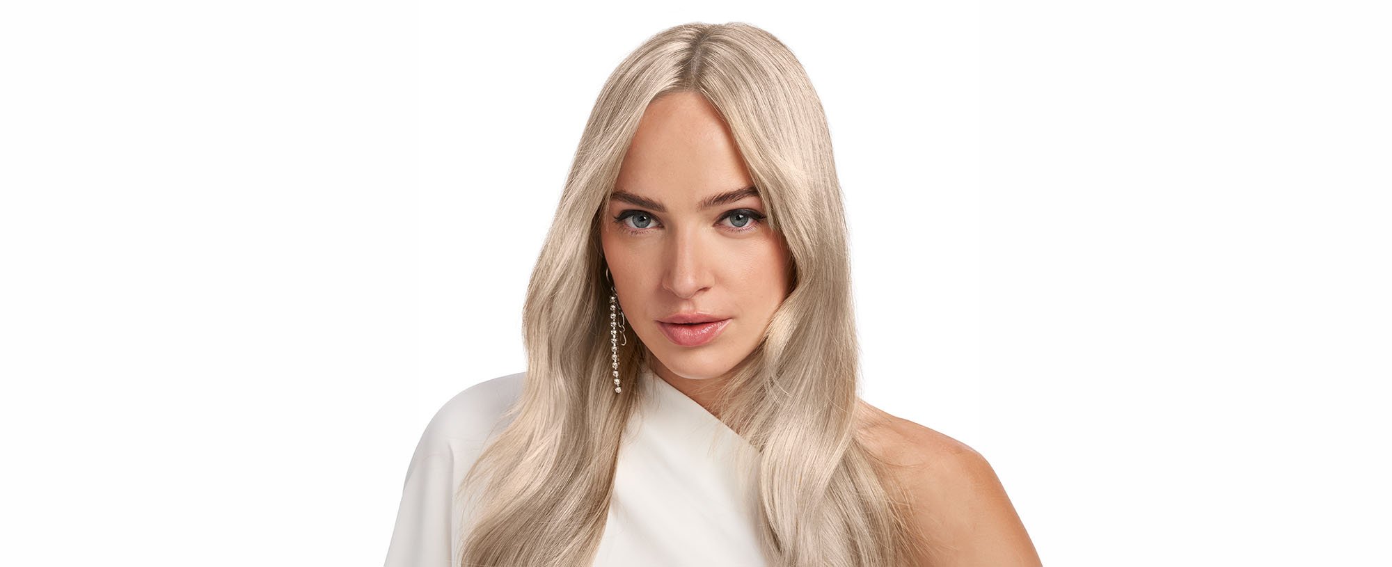 Header-how-to-make-your-hair-blonder-Desktop