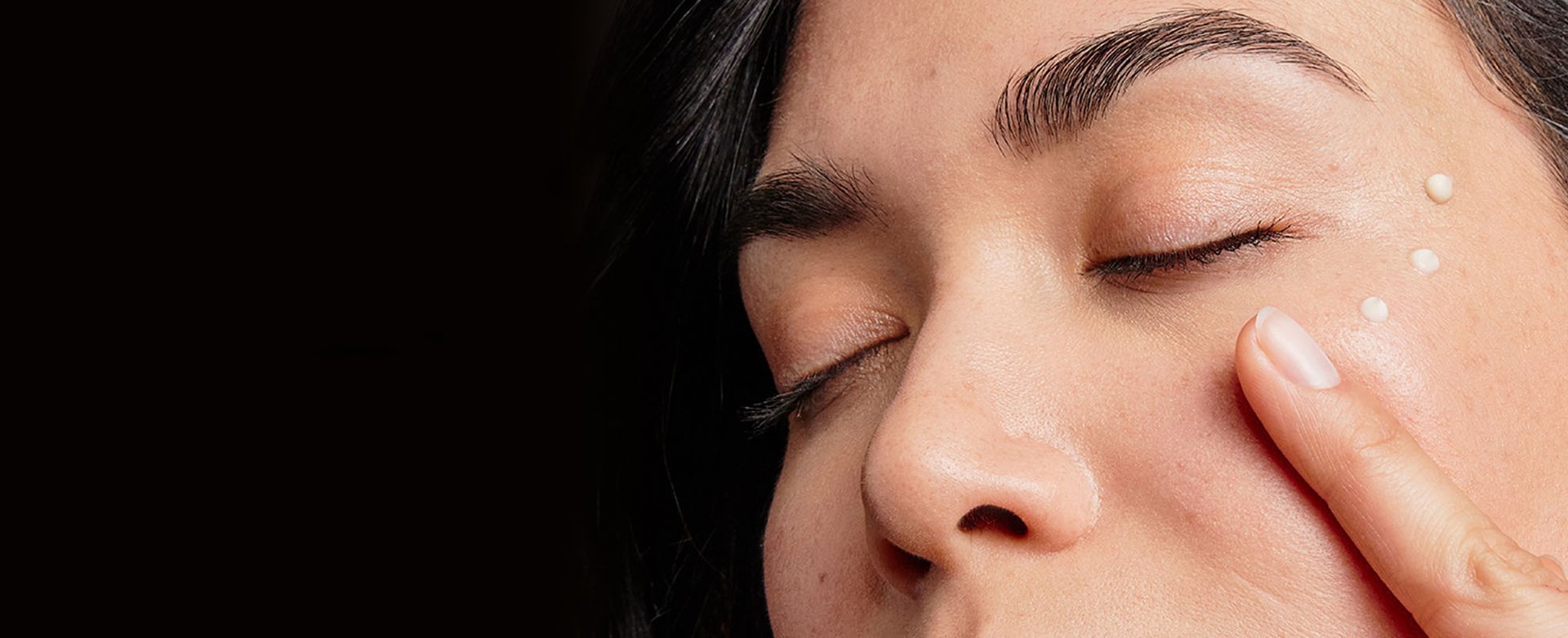 Banner-3-anti-sagging-skin-care-products-to-try-desktop