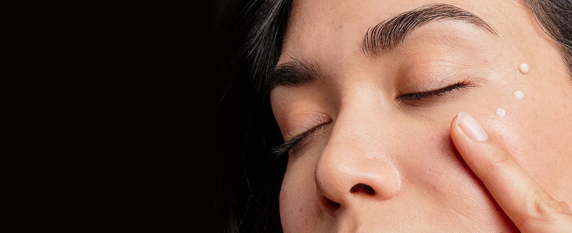 Header-anti-aging-eye-skin-care-tips-Desktop