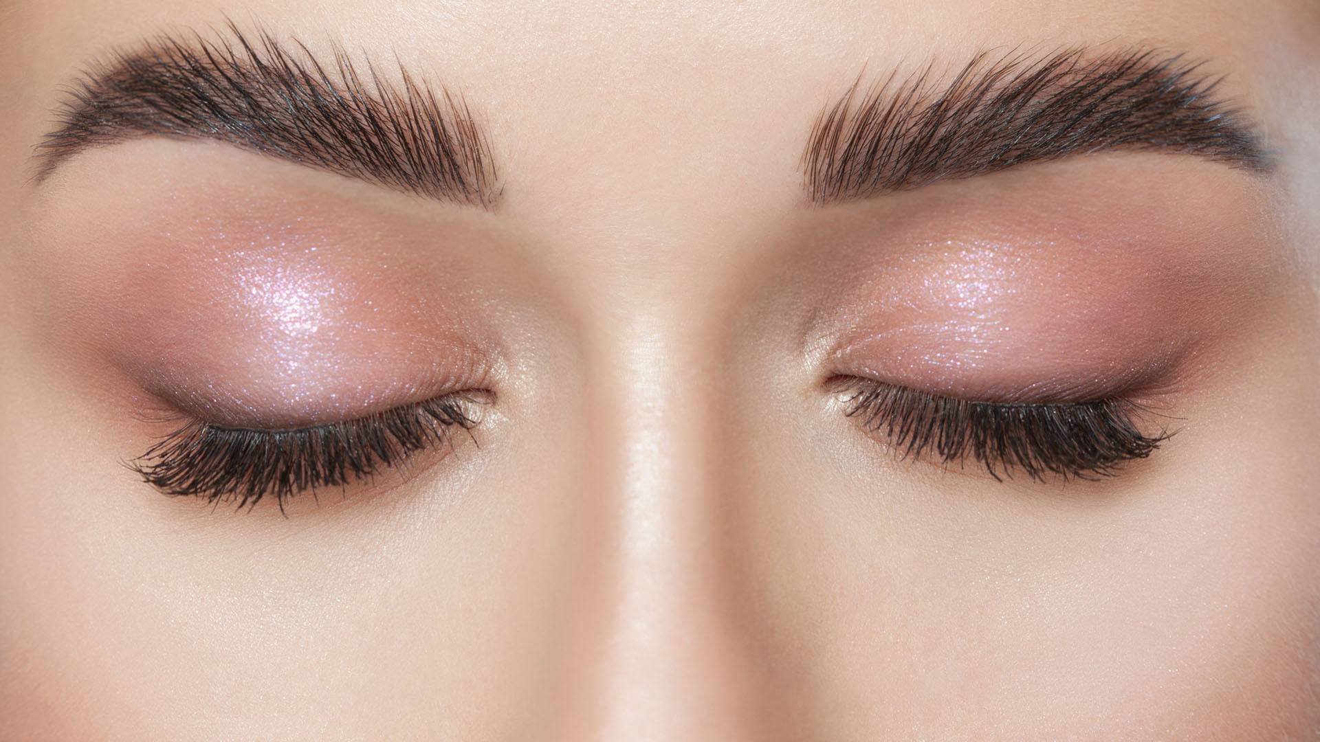 How To Groom And Style Bushy Eyebrows - L'oréal Paris
