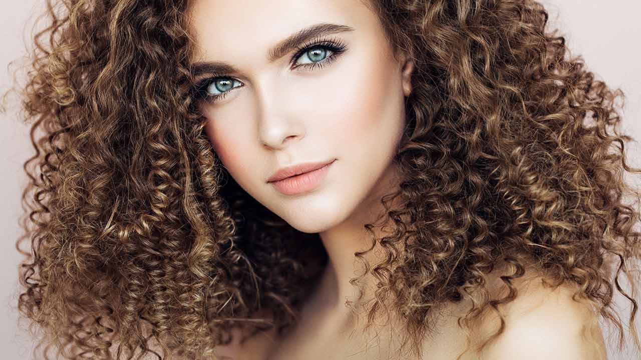 10 Hair Color Ideas For Curly Hair L Oréal Paris