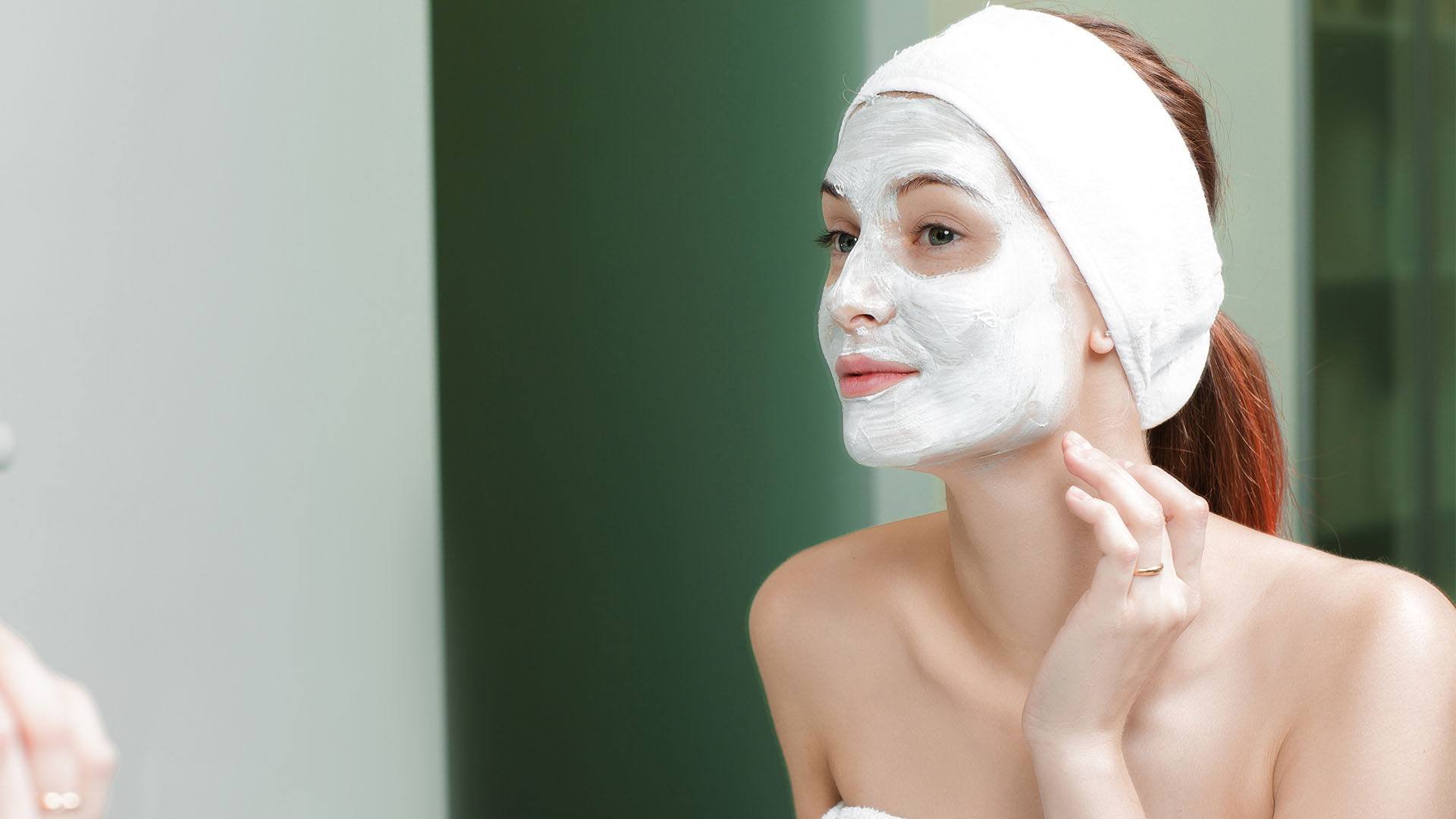 Loreal Paris Article How To Give Yourself A Deep Cleansing Facial D