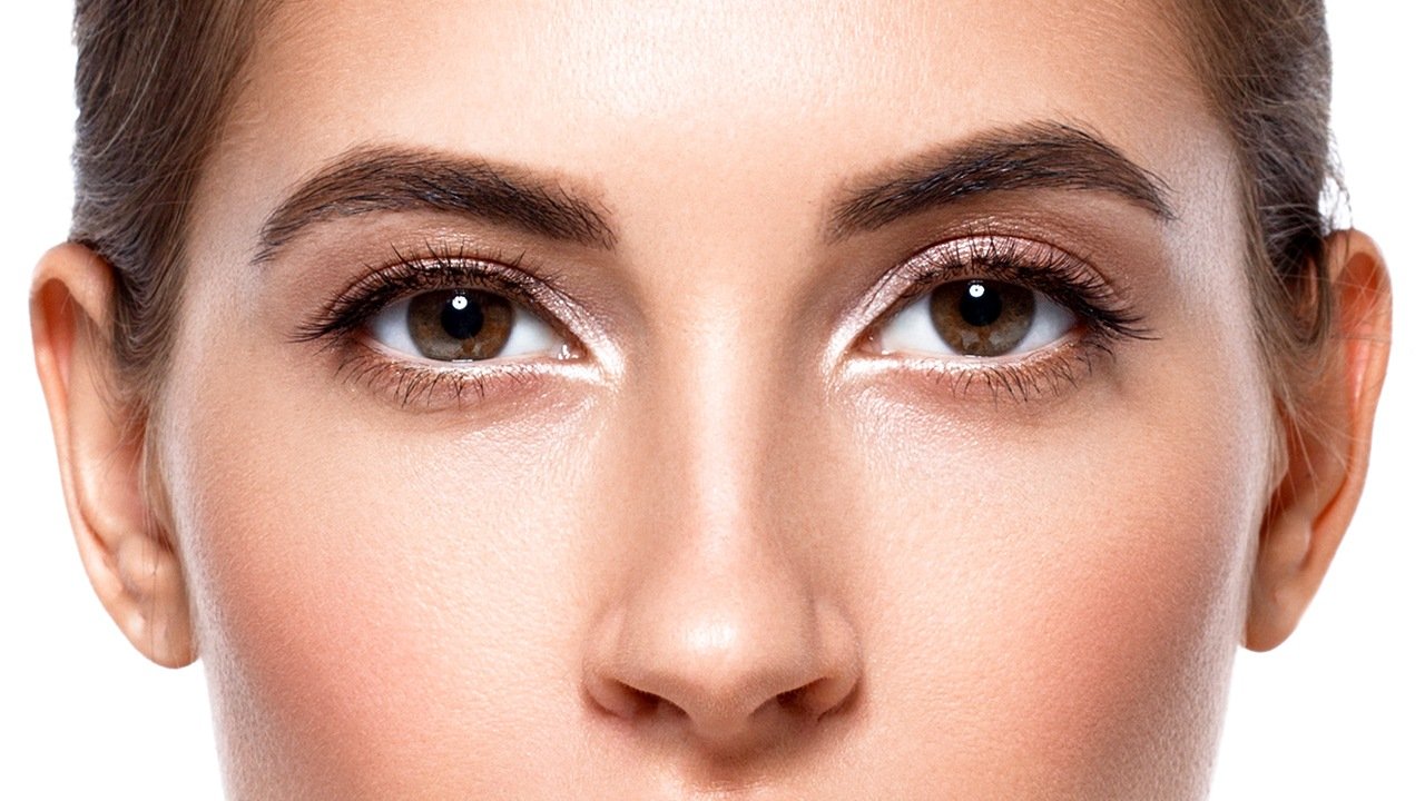 oplukker bølge Forvent det 7 Eye Whitening Beauty Tricks to Try Now - L'Oréal Paris