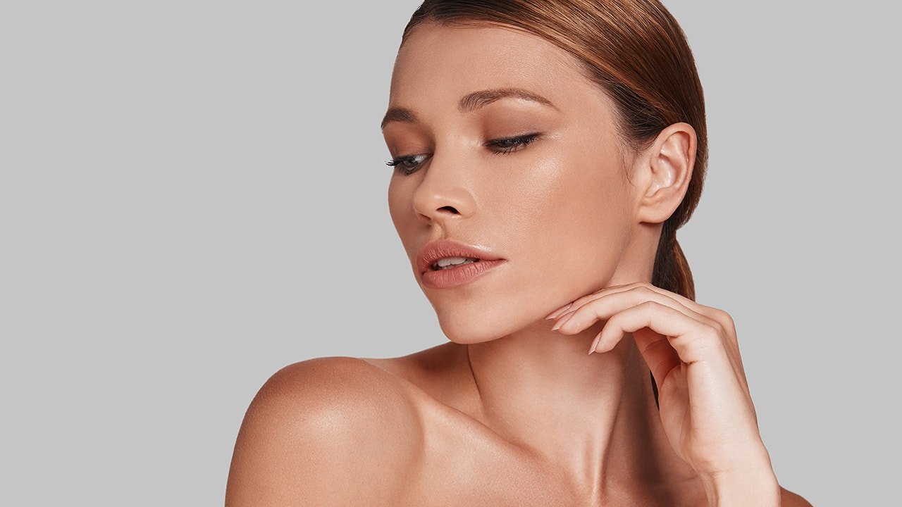 How To Get Smooth Skin: 8 Easy Tips - L'Oréal Paris