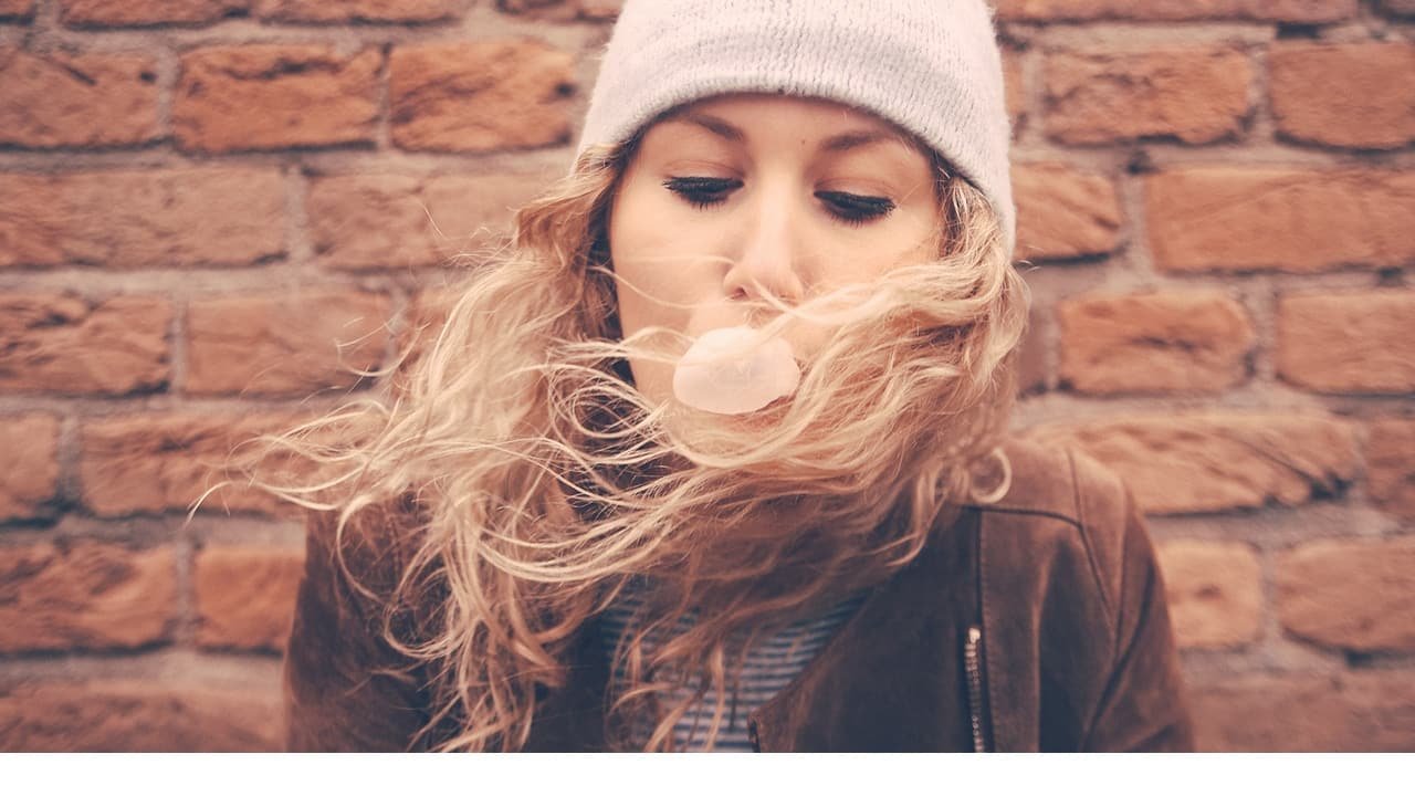 How to Get Gum Out of Hair - L'Oréal Paris