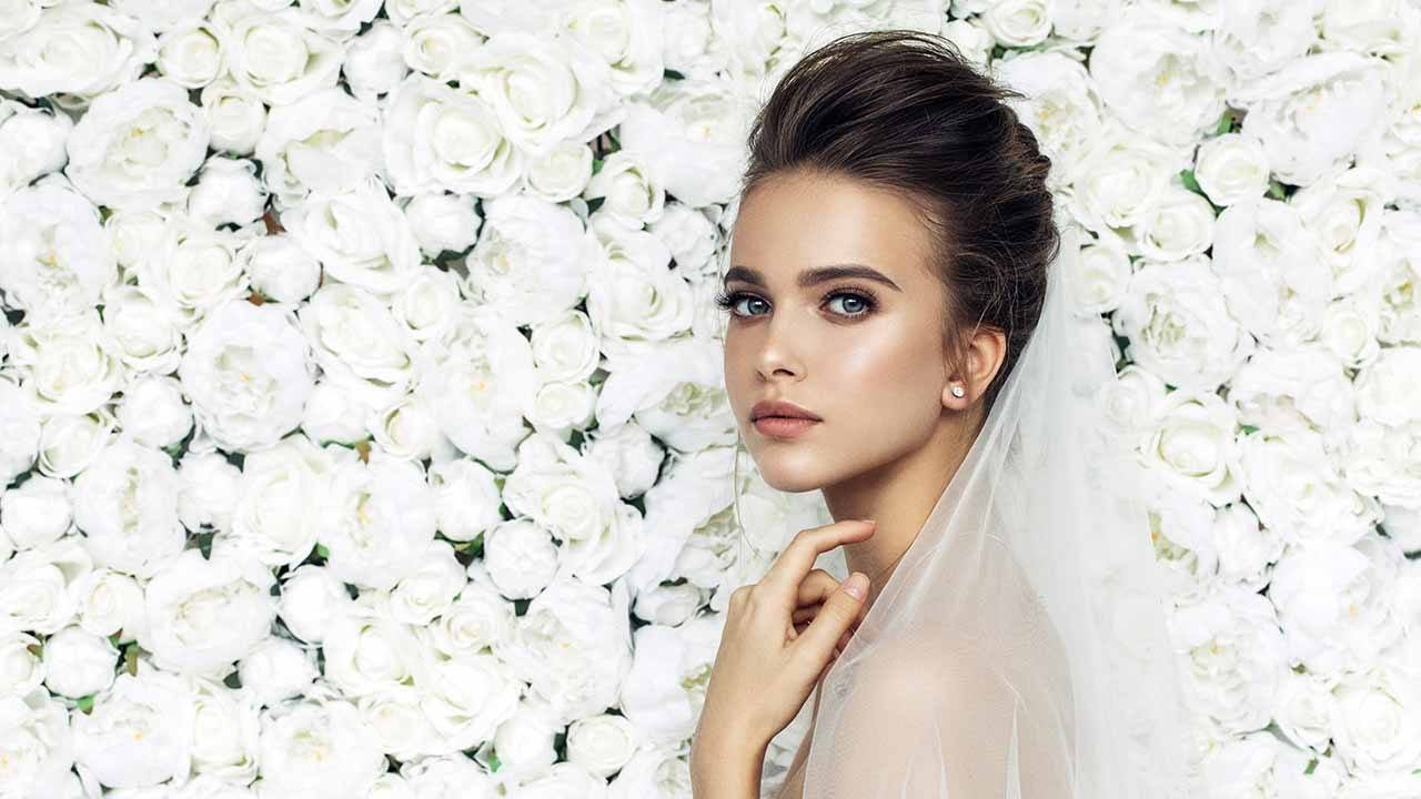 Loreal Paris BMAG Article How to Get a Bridal Makeup Look That Lasts D