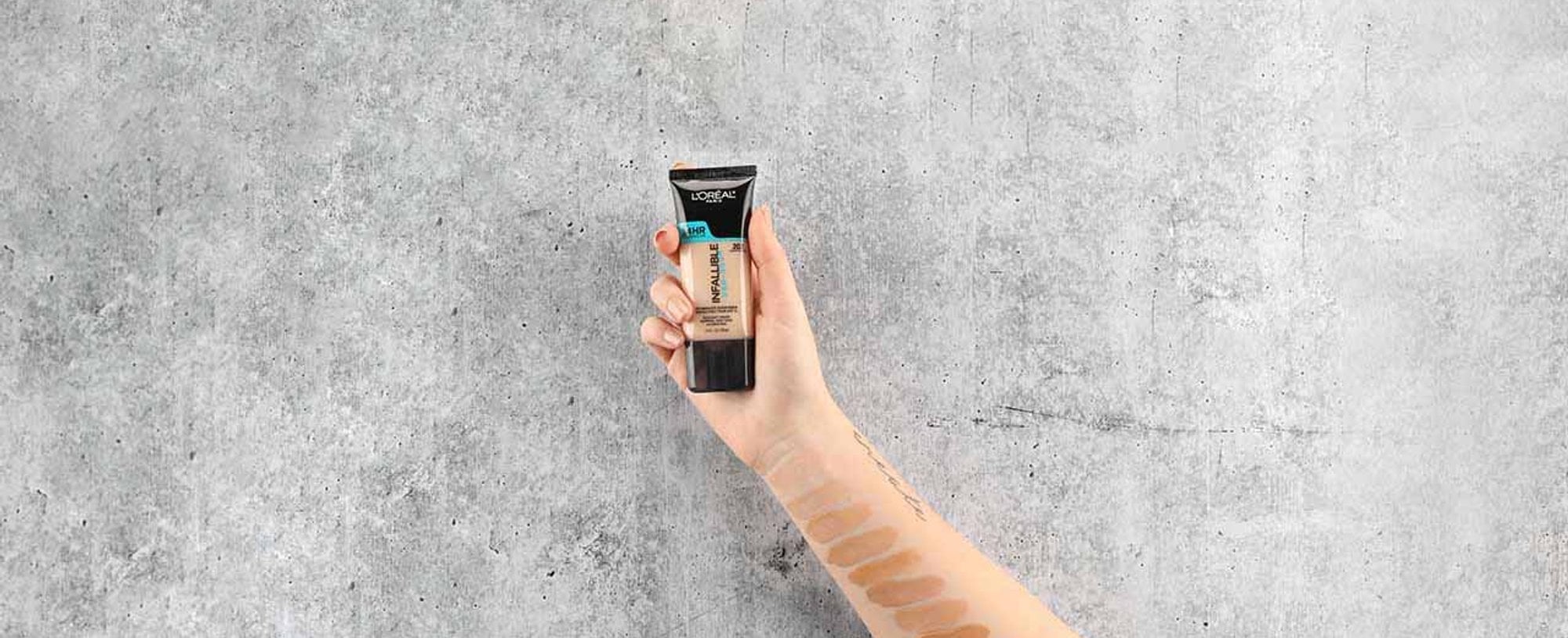 Loreal Paris BMAG Article Pro Glow Foundation Swatches D 2
