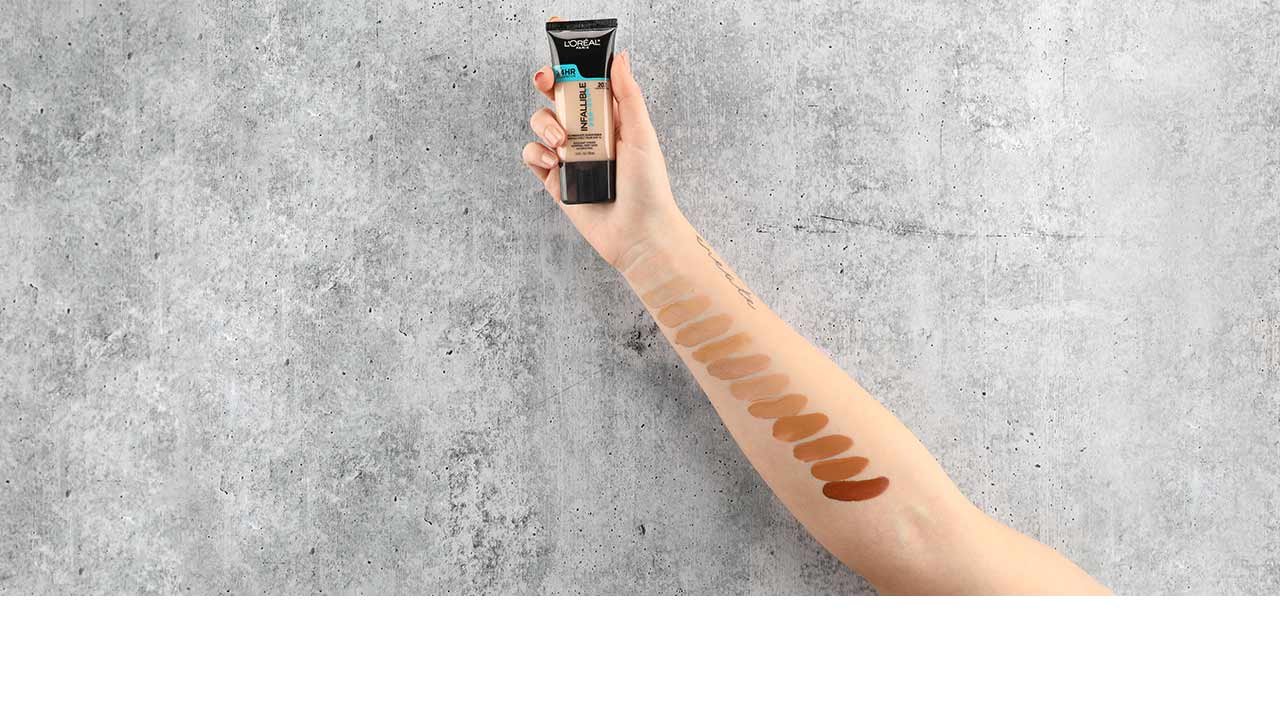Loreal Paris BMAG Article Pro Glow Foundation Swatches D