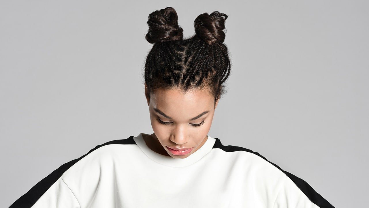 26 Natural Hairstyles That Are Cute and Easy for 2020 - L'Oréal Paris