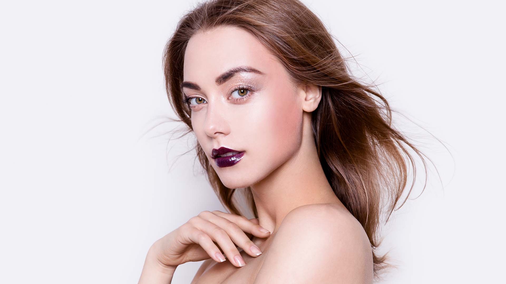 Our Favorite Plum Lipstick Shades for Winter 2020 D