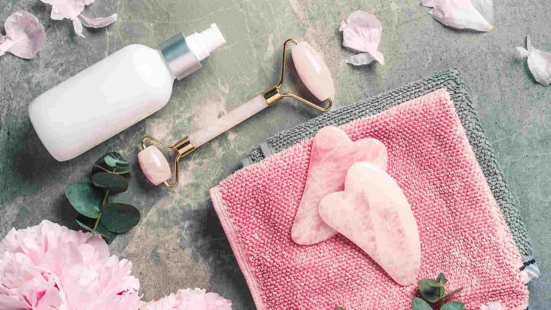7 Skin Care Tools That Deserve a Spot In Your Routine - L'Oréal Paris