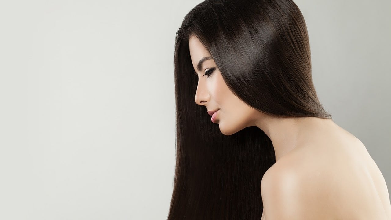 How to Get Sleek Hair | 9 Sleek Hair Tips - L'Oréal Paris