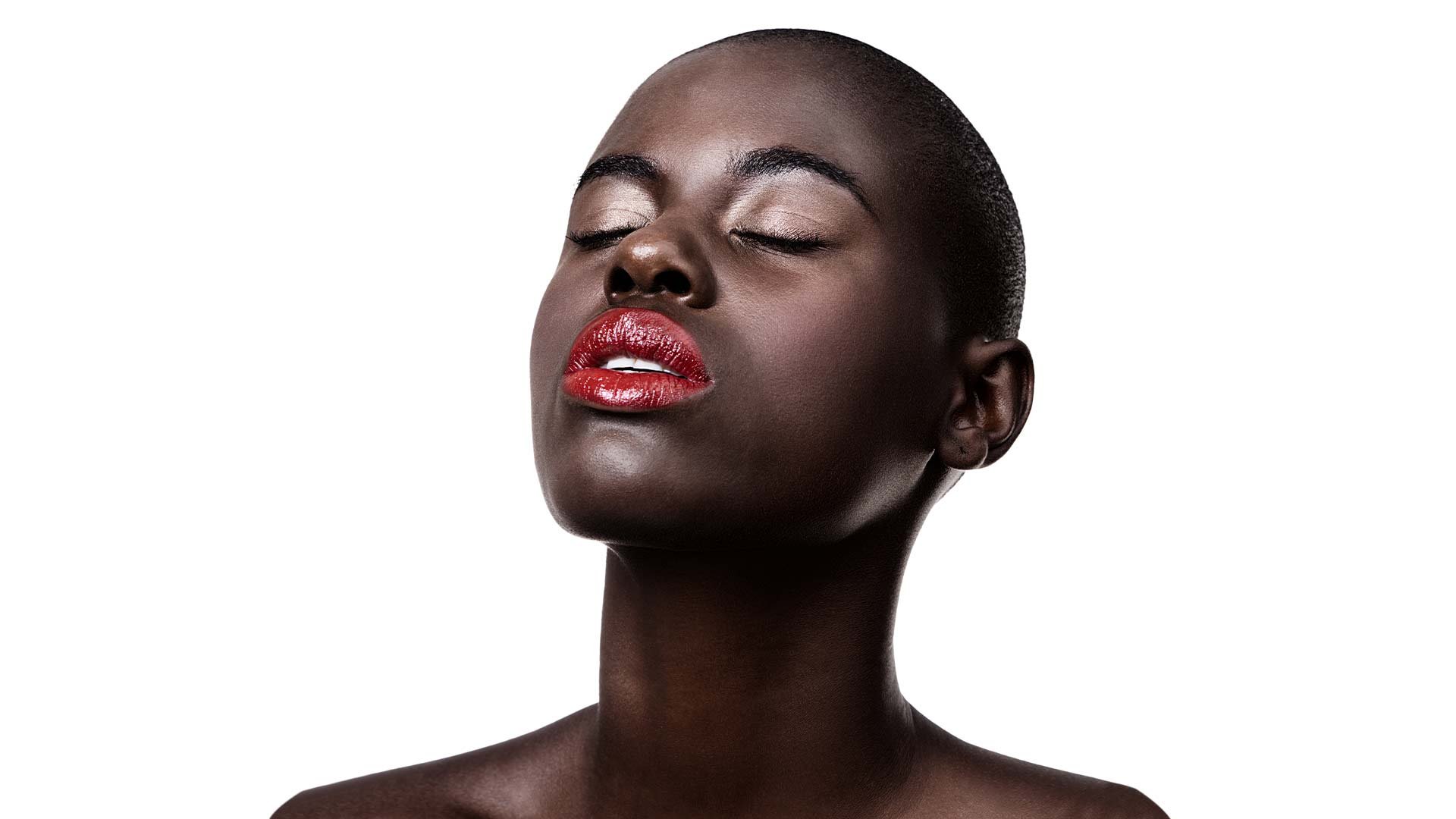 The Power Of Makeup: Why Is It It Important? - L'Oréal Paris