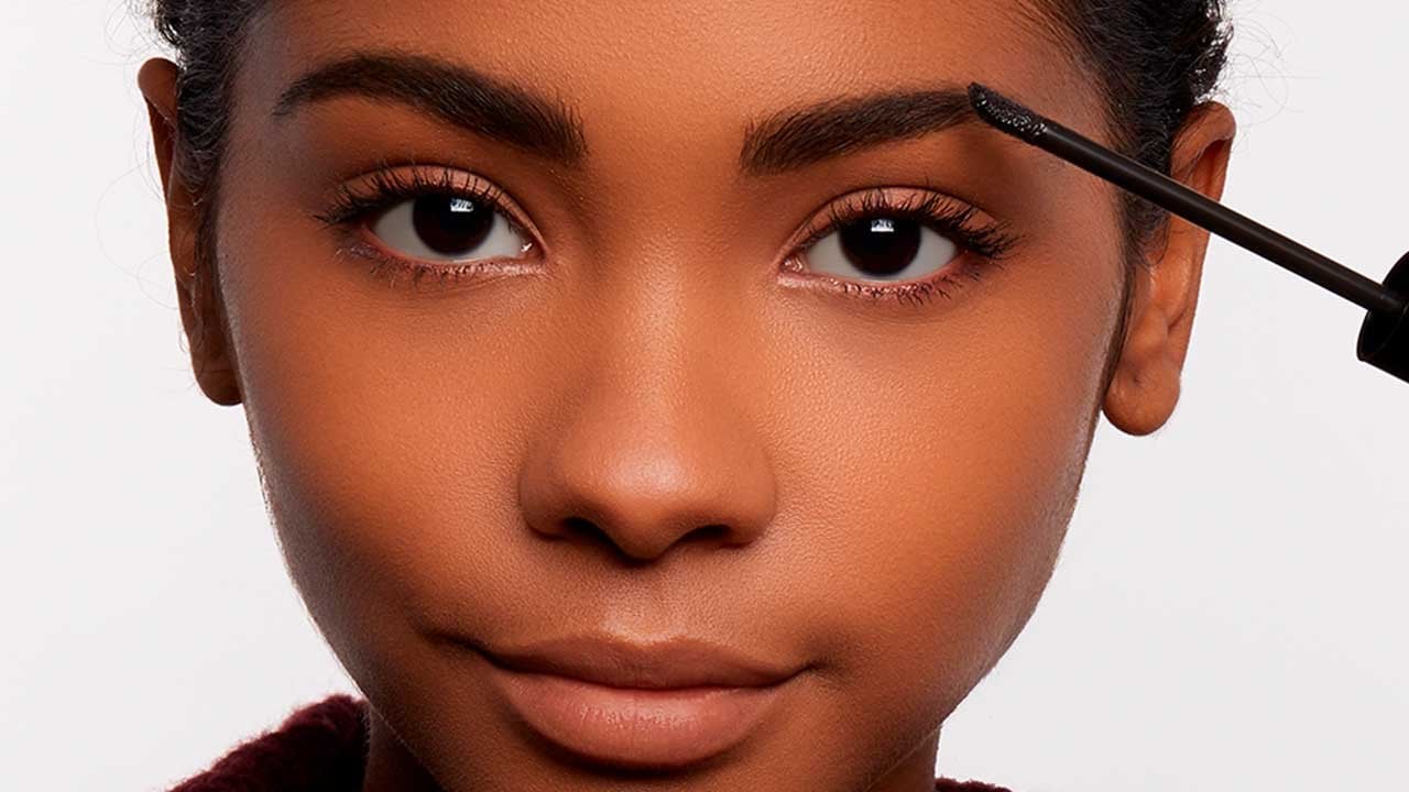 An Eyebrow Makeup Routine For Beginners L Oréal Paris
