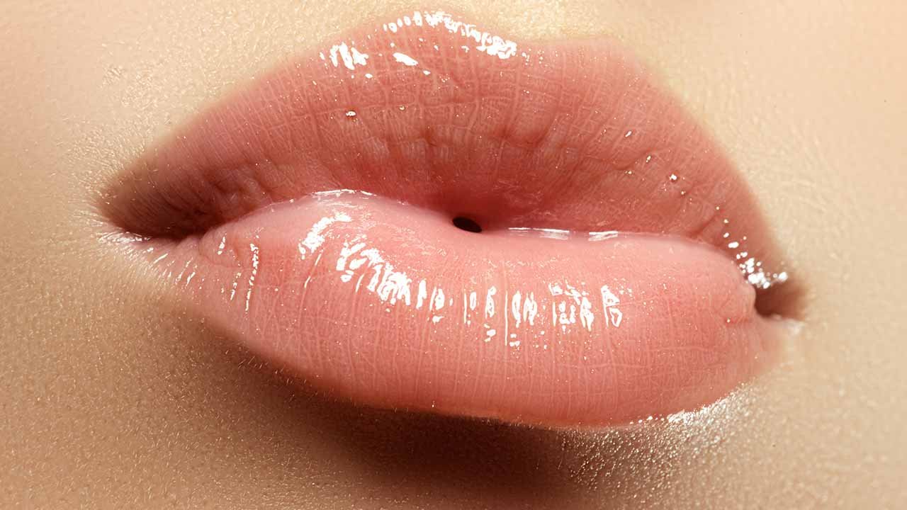 Dewy lips