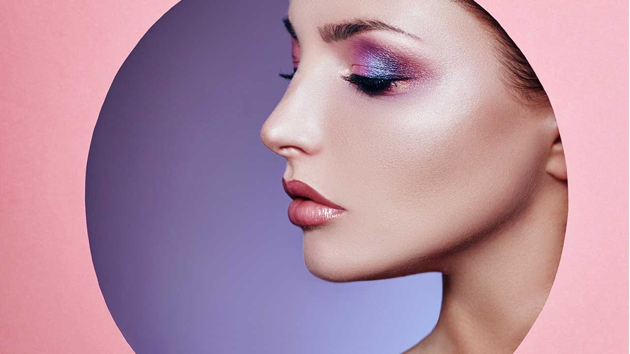 Loreal Paris BMAG Article Out Of This World How To Pull Off The Holographic Makeup Trend D