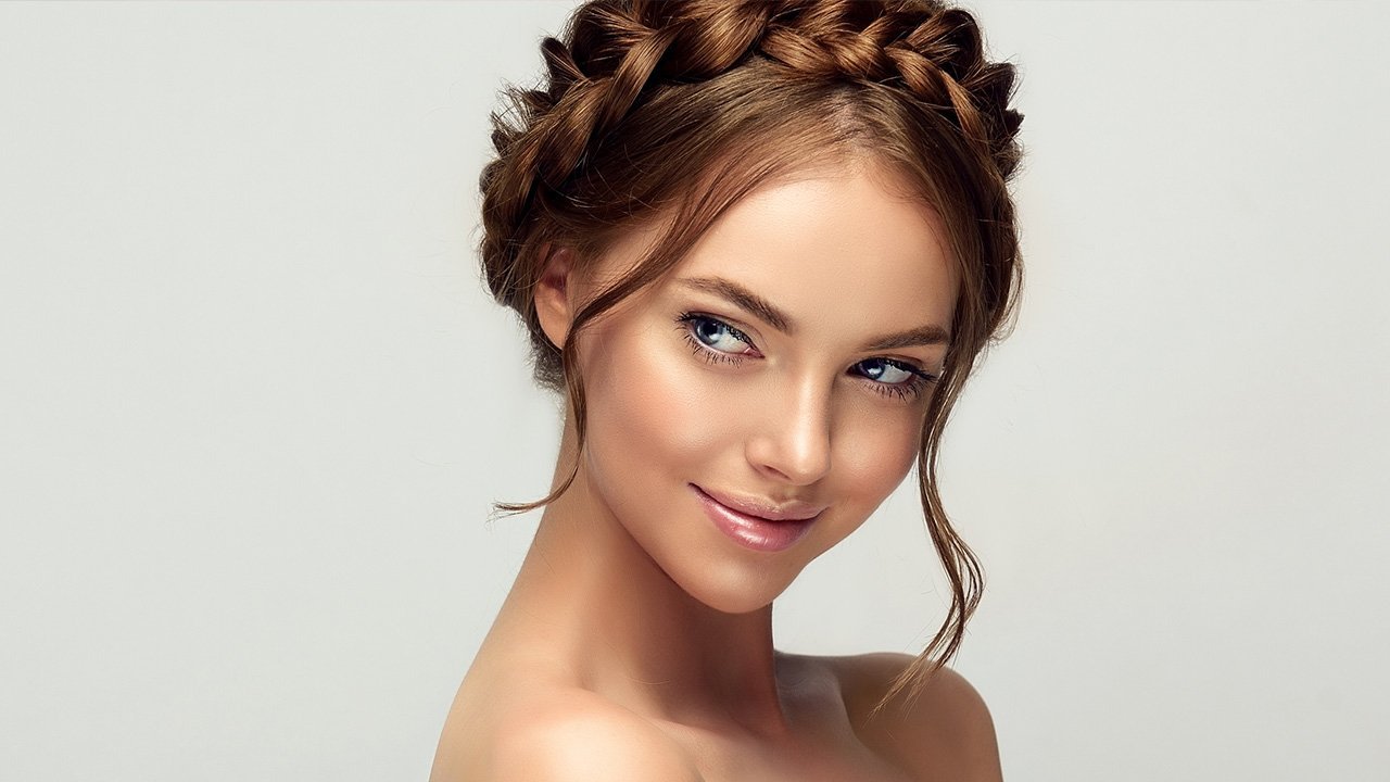 Try This Halo Braid Tutorial for an Angelic Look - L'Oréal Paris