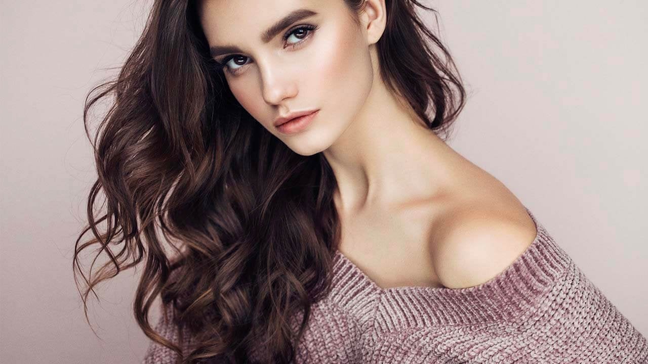 Loreal Paris BMAG Article How to Get Brown Hair with Lowlights D