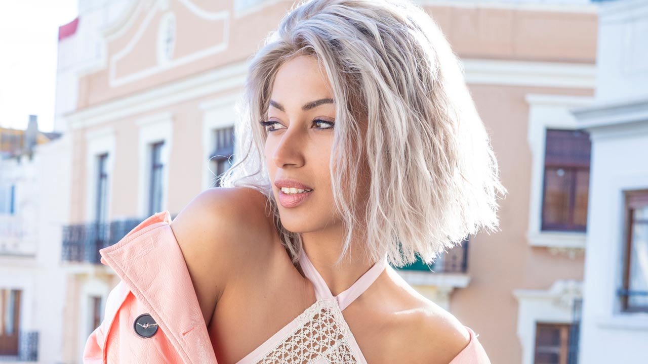 How to Get a Gray Blonde Hair Color - L'Oréal Paris How to Get a Gray Blonde Hair Color - L'Oréal Paris